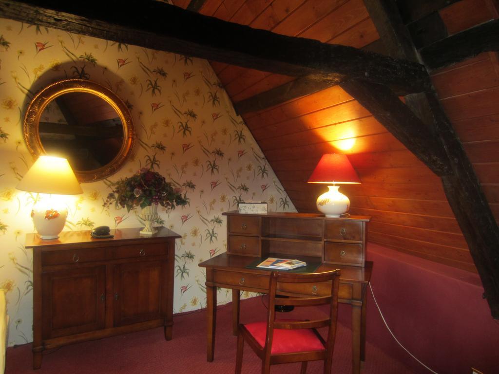 Auberge Du Bon Fermier Valenciennes Exteriér fotografie